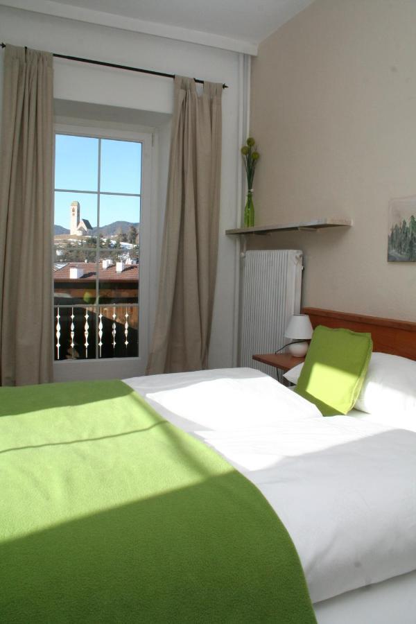Gasthof Albergo Kreuzwirt ฟีแอ ภายนอก รูปภาพ